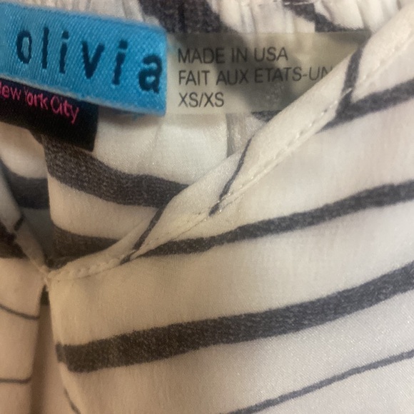 Alice + Olivia Top - Picture 8 of 9